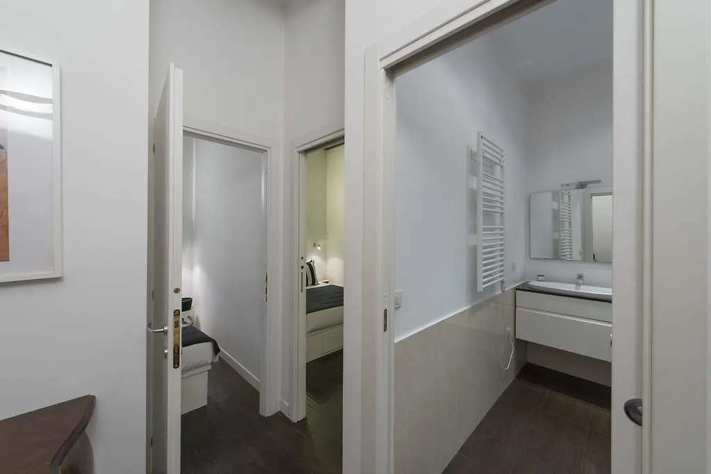 Easyinrome Navona Apartment  Rome